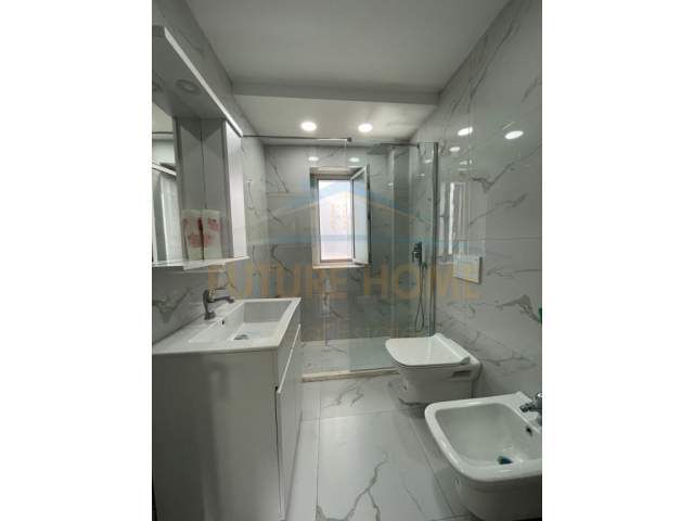Tirane, jepet me qera apartament 1+1+BLK Kati 2, 58 m² 500 Euro (rruga elbasanit)
