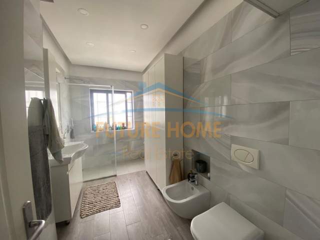 Tirane, shes apartament 2+1+BLK Kati 16, 110 m² 220.000 Euro (Qender)