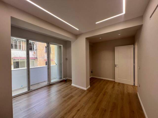 Tirane, shitet apartament 2+1 Kati 2, 117 m² 220.000 Euro (Rruga e Kosovarve)