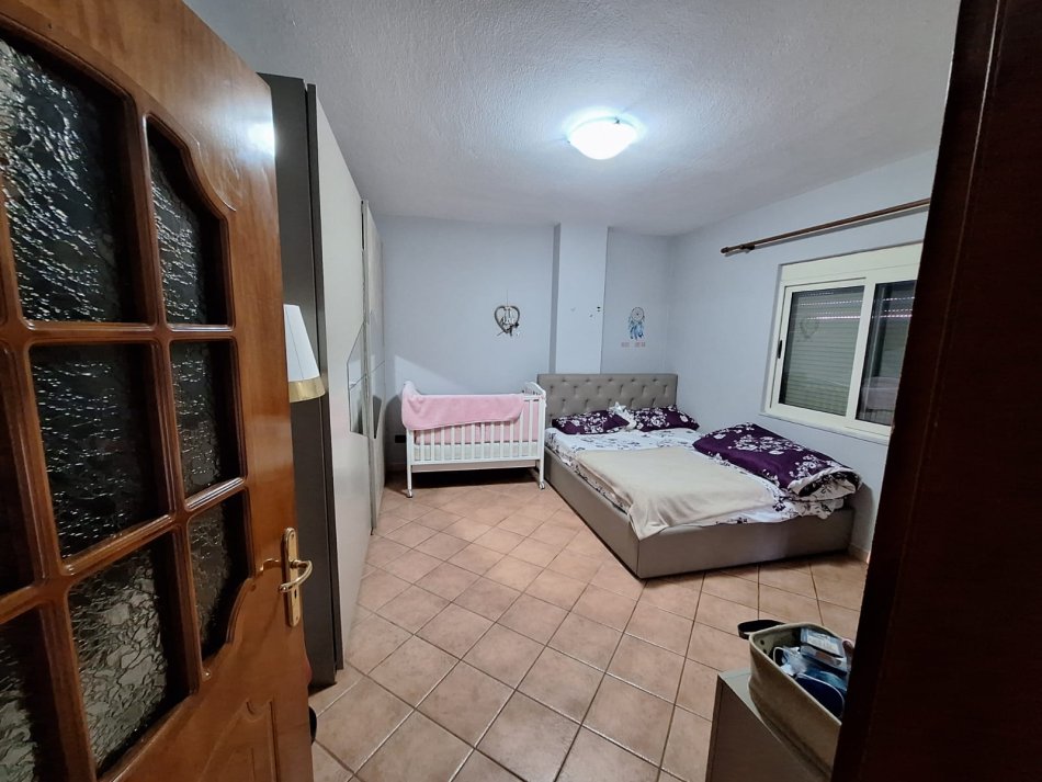 Durres, shitet apartament 3+1+Ballkon Kati 7, 143 m² 230.000 € 