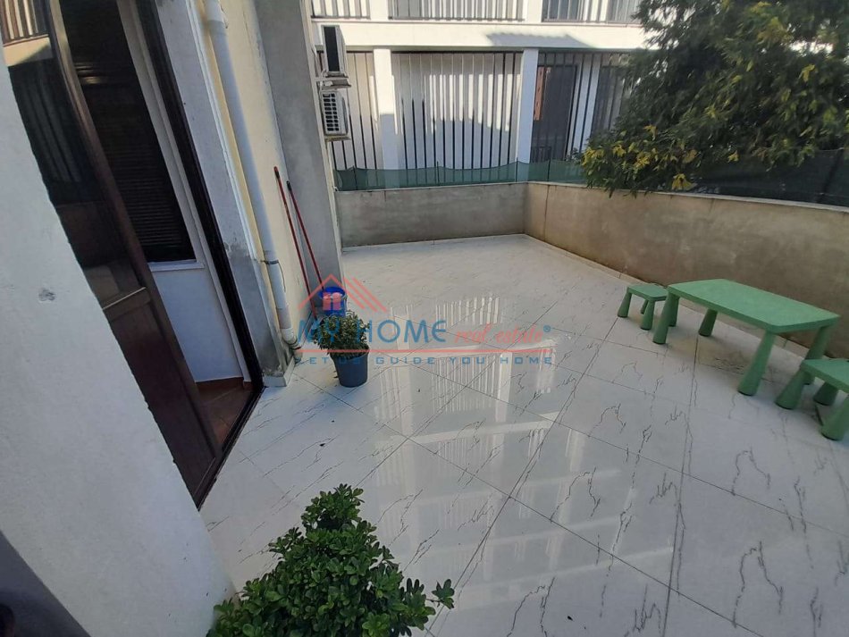 Tirane, jepet me qera apartament 2+1+Aneks Kati 2, 120 m² 55000 Leke (ali demi)