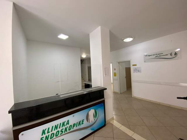 Tirane, jepet me qera Vile 3 Katshe 400 m² 1.800 Euro (Kongresi i  manastirit)