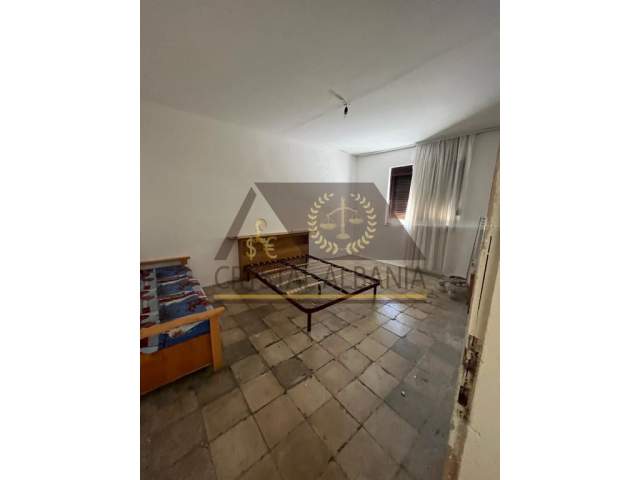 Tirane, jepet me qera apartament 1+1 Kati 5, 60 m² 30.000 Leke (Rruga "Ndre Mjeda ")