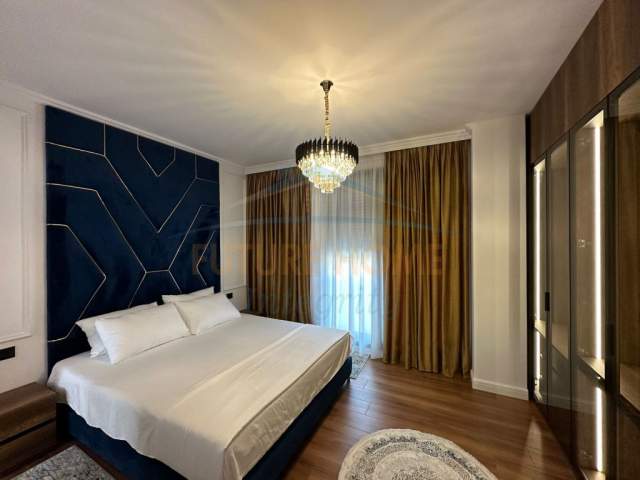 Tirane, jepet me qera apartament 2+1+BLK Kati 3, 102 m² 1.500 Euro (TEG)
