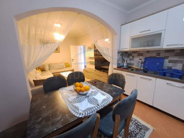 Durres, okazion shtepi 331 m² 140.000  (Nishtulla, Durres)