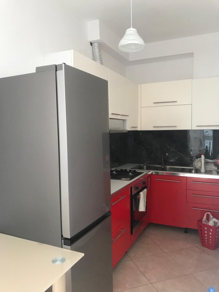 Tirane, jepet me qera apartament 1+1 Kati 2, 60 m² 380 € (Astir)