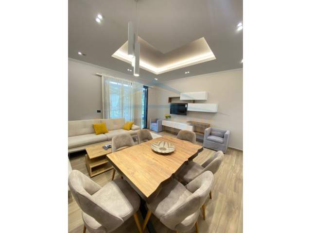 Tirane, jepet me qera apartament 2+1+BLK Kati 0, 256 m² 1.500 Euro (Rezidenca Sofia TEG)