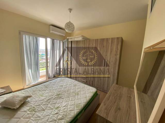 Tirane, jepet me qera 2+1+BLK 120 m² 400 Euro (Fresku)