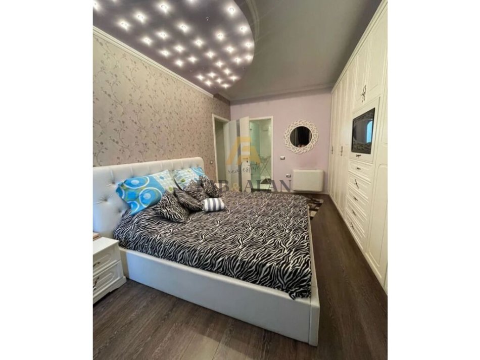 Tirane, shitet apartament 2+1+2 Kati 3, 125 m² 178.000 € (Don Bosko)