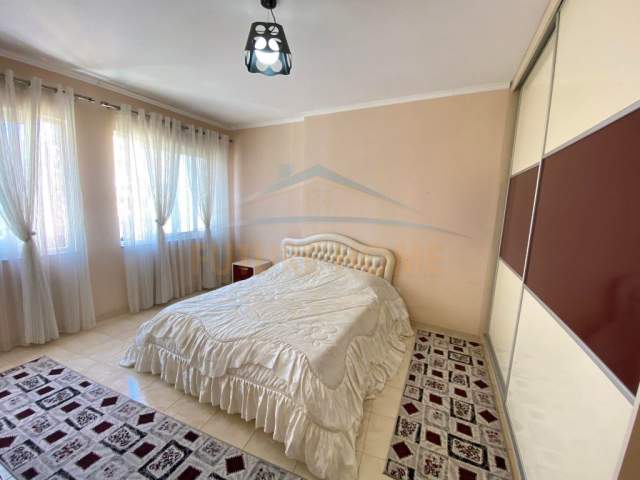 Tirane, shitet apartament 3+1+BLK Kati 4, 140 m² 115.000 Euro (Bulevardi Migjeni)