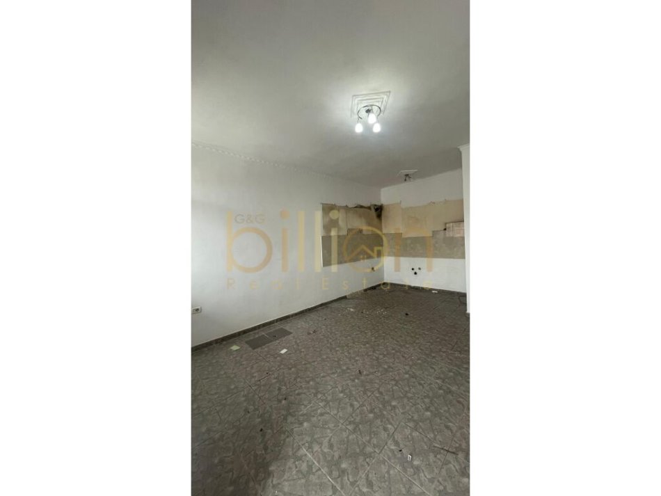 Tirane, shitet apartament 2+1+Ballkon Kati 6, 88 m² 120.000 € (Rruga Bardhyl, Tirana, Albania)