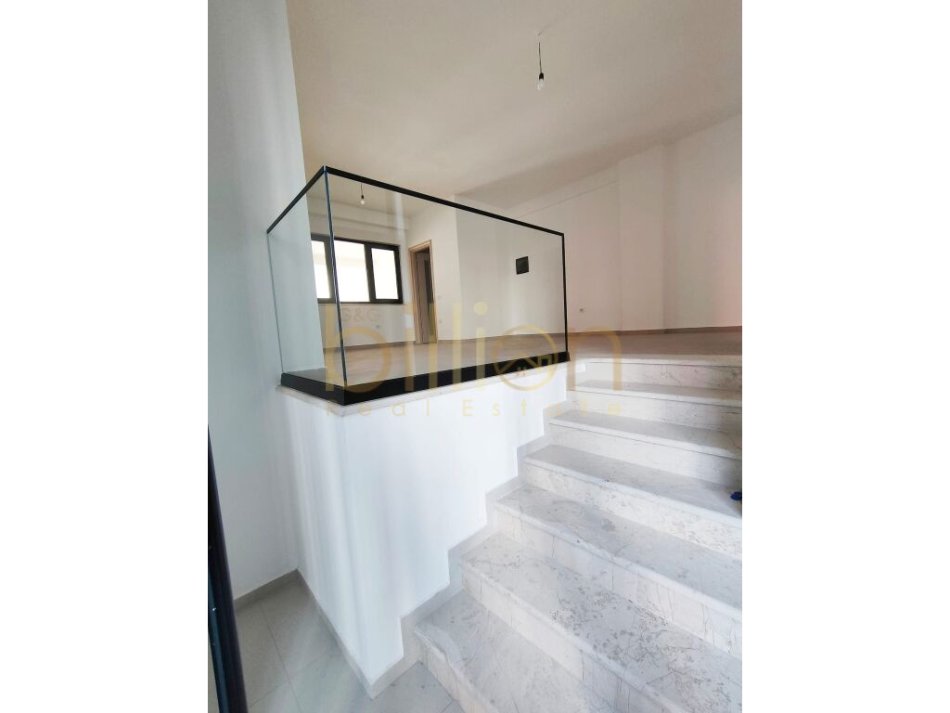 JEPET ME QIRA AMBIENT KOMERCIAL, TEK GREEN CITY! 350 Euro, ID: Billion3741