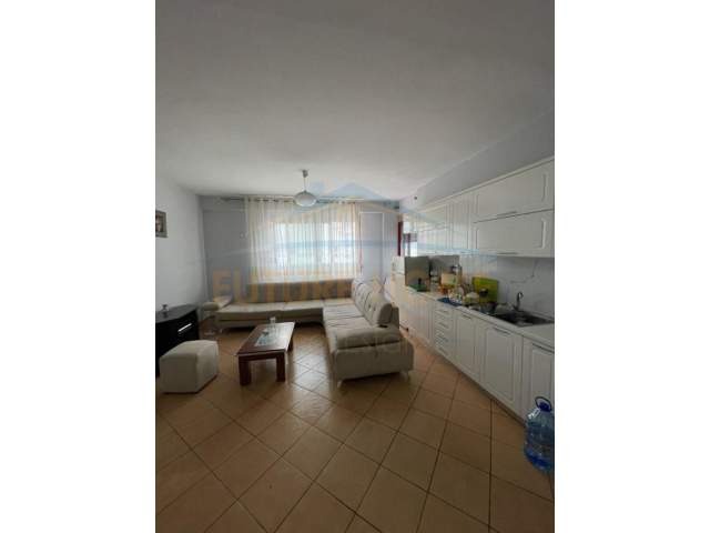 Tirane, shes apartament 2+1+BLK Kati 2, 107 m² 90.000 Euro (Kthesa e Kamzes)