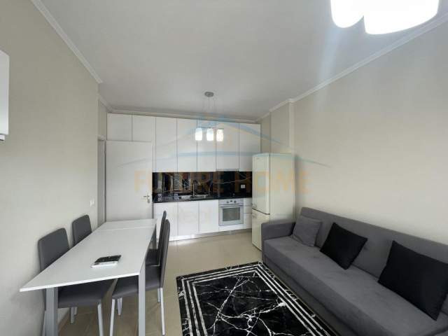 Tirane, jepet me qera apartament 2+1+BLK Kati 2, 85 m² 650 Euro (Kopshti Zoologjik)