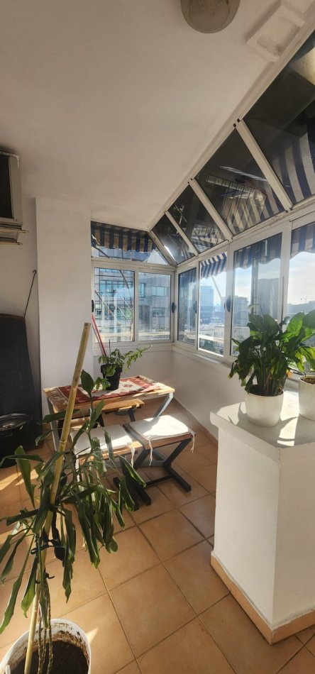 Tirane, jepet me qera apartament 2+1 Kati 11, 145 m² 1.500 € (Bllok)