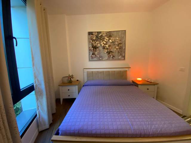 Tirane, jepet me qera apartament 2+1 Kati 1, 89 m² 950 Euro (Naim Frasheri)
