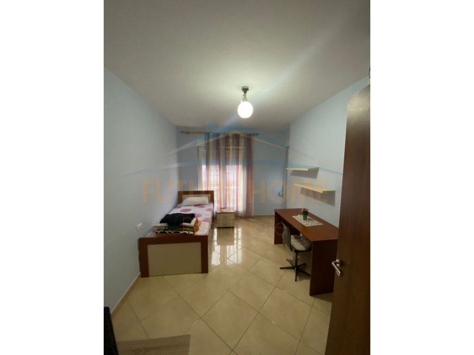 Tirane, shitet apartament 2+1+Ballkon Kati 6, 110 m² 172.000 € (21 Dhjetori)