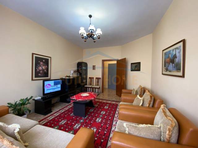 Tirane, shes apartament 2+1+BLK Kati 3, 112 m² 160.000 Euro (Komuna e Parisit)