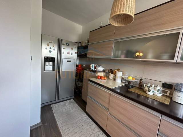 Tirane, shes apartament 2+1+BLK Kati 5, 126 m² 190.000 Euro (Myslym Shyri)