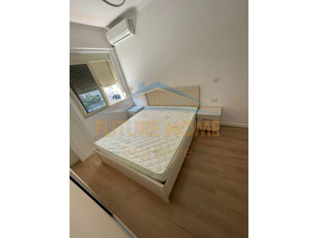 Tirane, shitet apartament 2+1 Kati 1, 92 m² 170.000 Euro (Komuna e Parisit)