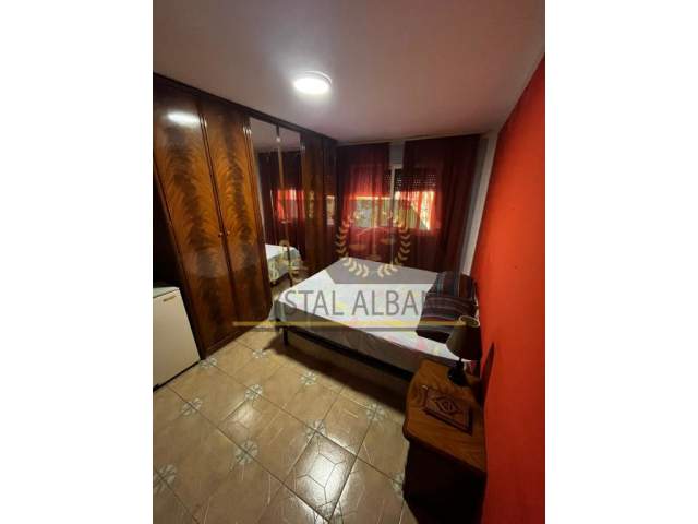 Tirane, jepet me qera apartament 2+1+BLK Kati 3, 85 m² 350 Euro (Perballe Ministrise se Jashtme)