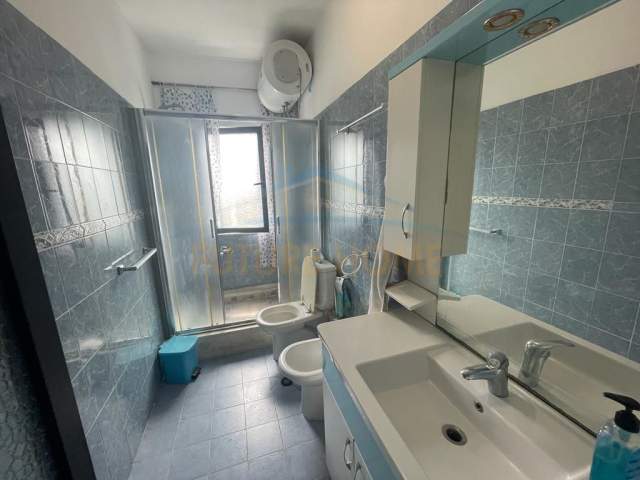 Tirane, shitet apartament 2+1+A+BLK Kati 6, 107 m² 135.000 Euro (Oxhaku)