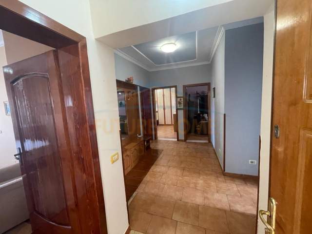 Tirane, shitet apartament 2+1+A+BLK Kati 6, 107 m² 135.000 Euro (Oxhaku)