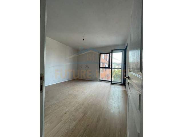 Tirane, jepet me qera apartament 1+1 Kati 1, 67 m² 400 Euro (kongresi manastirit)