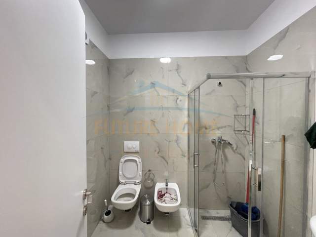 Tirane, shitet apartament Kati 6, 74 m² 125.000 Euro (UNAZA E RE, REZIDENCA OASIS)