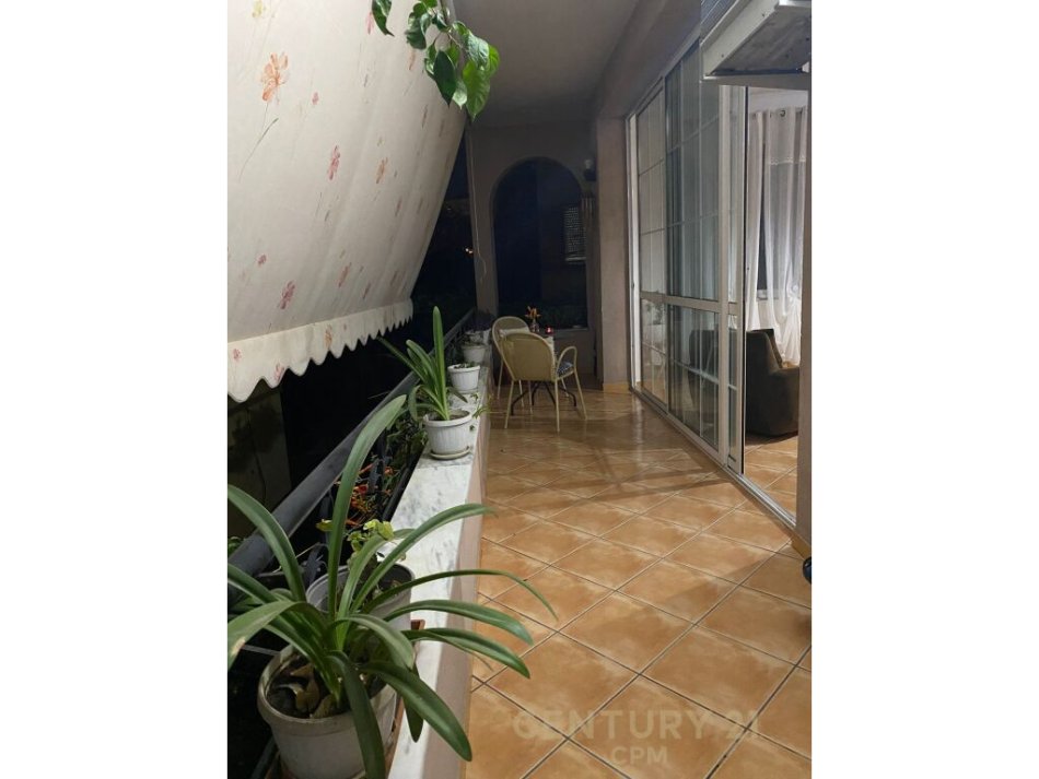 Tirane, jepet me qera shtepi 3+1+Ballkon Kati 2, 120 m² 500 € (Ministria e jashtme)