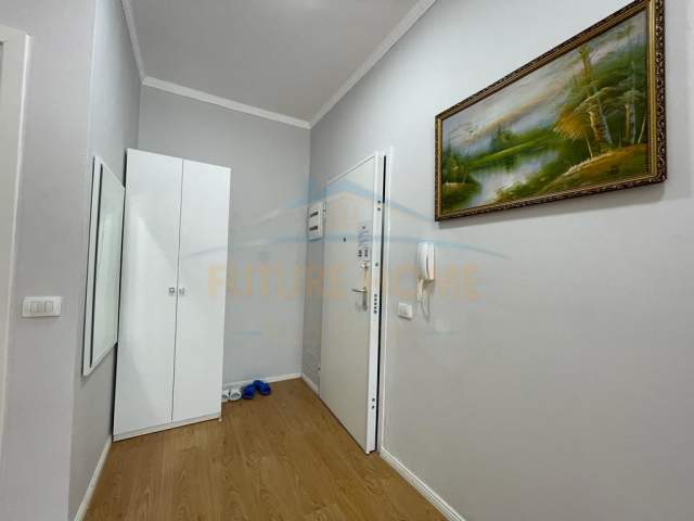 Tirane, jepet me qera apartament 1+1 Kati 2, 95 m² 500 Euro (5 maji)