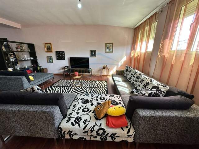 Tirane, shitet apartament Kati 7, 110 m² 143.000 Euro (Kodra e Diellit, prane Big Market)