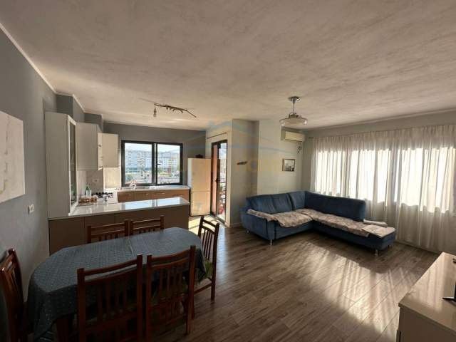 Tirane, shitet apartament 2+1+BLK Kati 5, 98 m² 108.000 Euro (Unaza e Re)