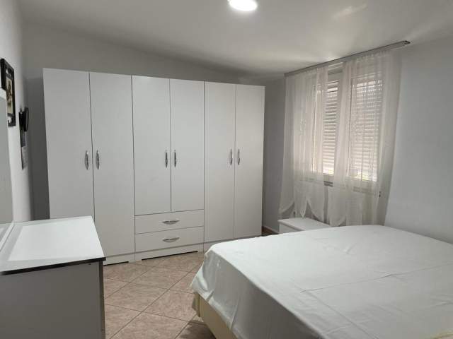 Tirane, shitet apartament 3+1 Kati 6, 142 m² 177.000 Euro (Rruga Nuçi Naçi)