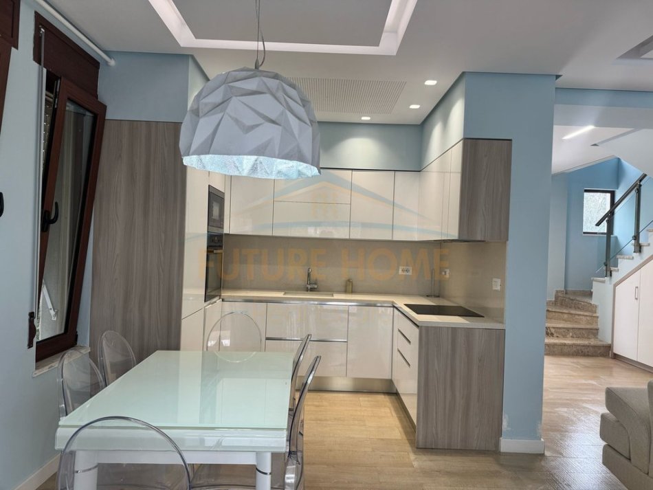 Tirane, jepet me qera , 3.500 € (TEG)