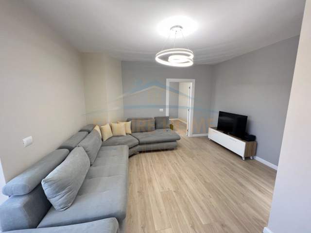 Tirane, shitet apartament Kati 7, 65 m² 85.000 Euro (FUSHA E AVIACIONIT)