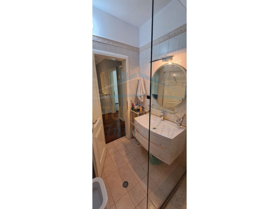 Tirane, shitet apartament Dublex Kati 3, 142 m² 350.000 Euro (Rruga Pjeter Bogdani)