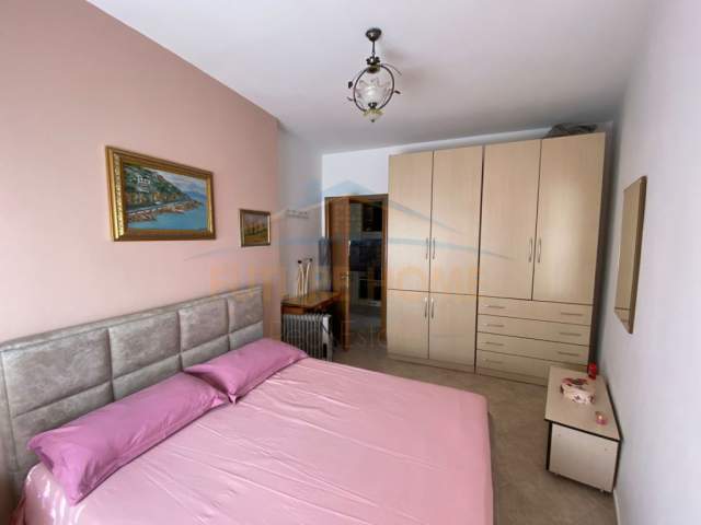 Tirane, jepet me qera apartament Kati 6, 76 m² 600 Euro (Rruga Mine Peza)