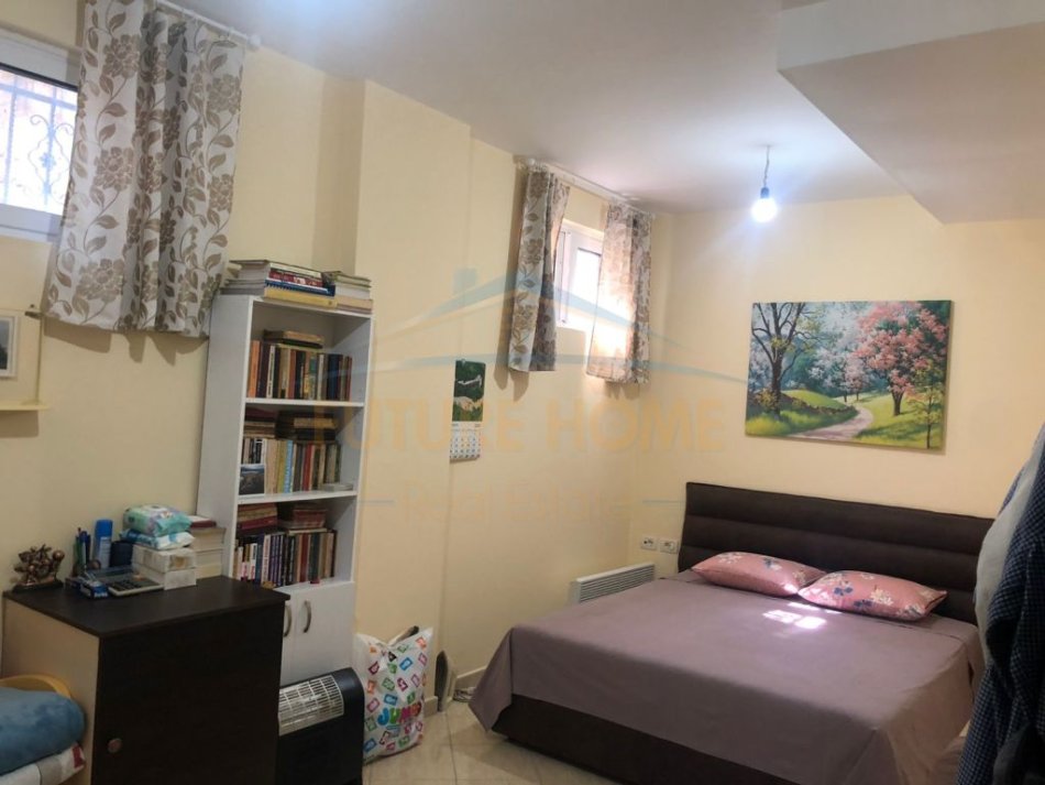 Shiten 2 Apartamente 1+1, Fresku , Tiranë .