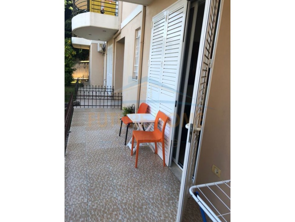Shiten 2 Apartamente 1+1, Fresku , Tiranë .