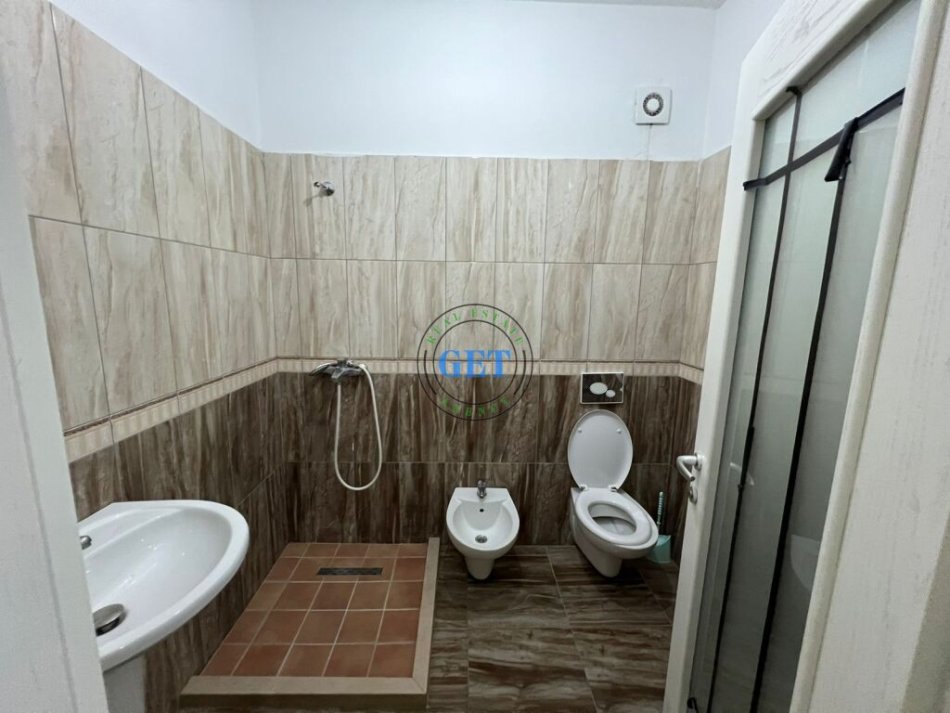 SHITET, APARTAMENT 2+1+2 ME PAMJE DETI, PLAZH, DURRES
