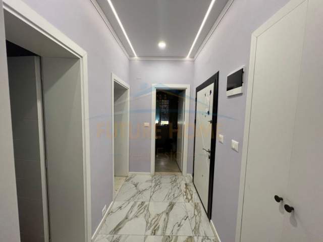 Tirane, jepet me qera apartament Kati 3, 100 m² 10.000 Euro (Ish blloku)