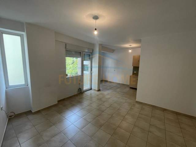Korce, ofert apartament 2+1+BLK Kati 2, 125 m² 67.500 Euro (Lagjia 18, Korçë)