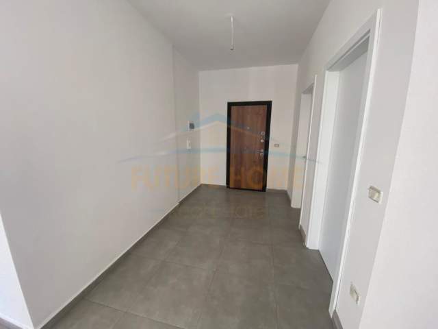 Tirane, jepet me qera apartament Kati 1, 70 m² 400 Euro (Rr. Jordan Misja, Tirane)