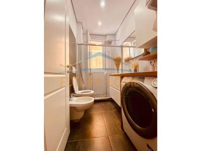 Tirane, shitet apartament 2+1 Kati 0, 90 m² 165.000 Euro (Liqeni i Thate)
