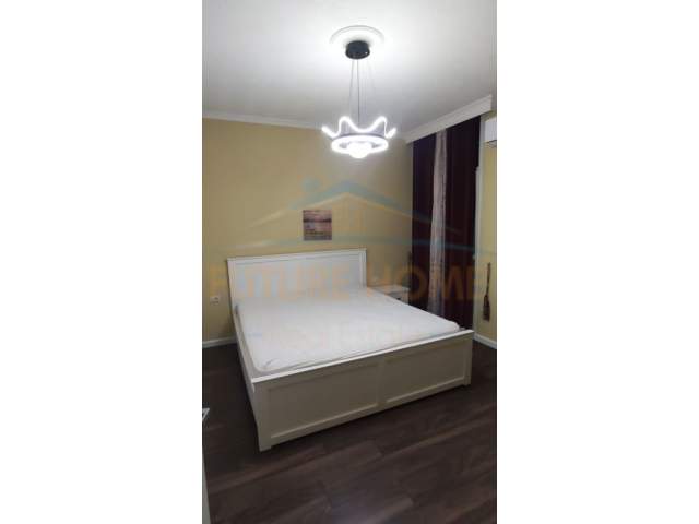 Tirane, jepet me qera apartament Kati 0, 95 m² 550 Euro (Jordan Misja)