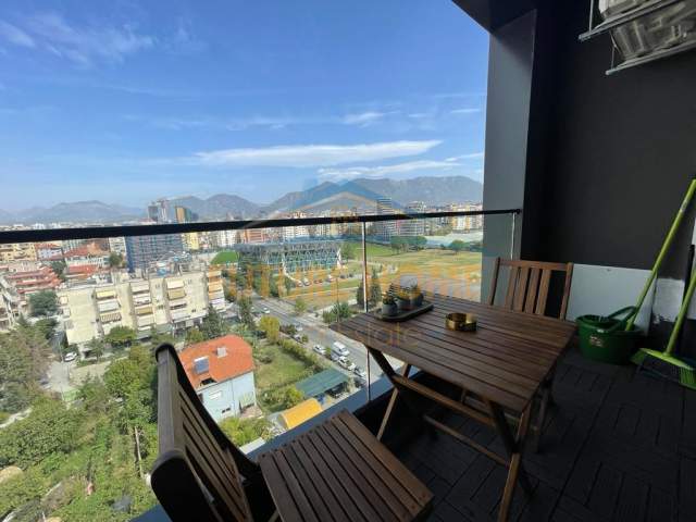 Tirane, jepet me qera apartament Kati 9, 110 m² 1.300 Euro (Kompleksi Dinamo)