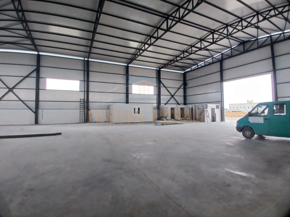 Qera, Kapanone, Sektor Rinia, Durres