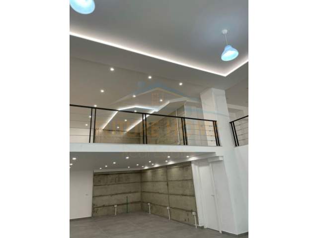 Tirane, jepet me qera ambjent biznesi Kati 0, 250 m² 2.500 Euro (Perballe Parlamentit)