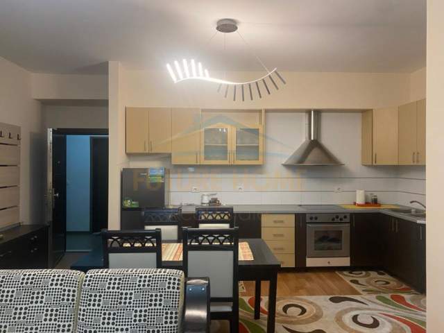 Tirane, jepet me qera 1+1+BLK Kati 3, 66 m² 500 Euro